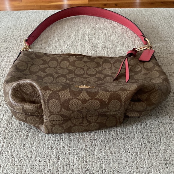 NWOT Coach Shoulder Bag - Picture 5 of 6